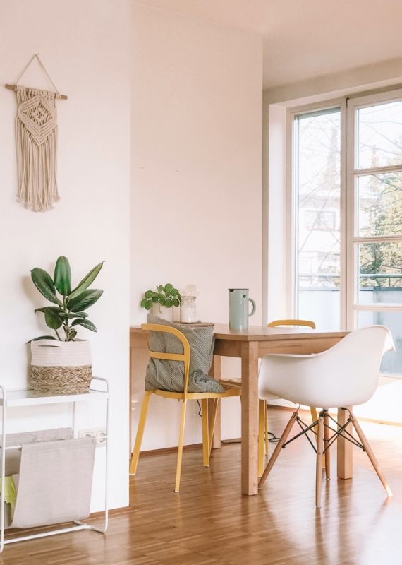 Lorem 4 ipsum ipsum dolor sit amet